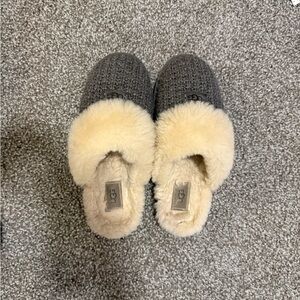 UGG Women's Charcoal and Cream Slippers